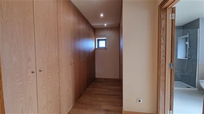 Image 12 of 17 : 4 Bedroom Villa Ref: GV636