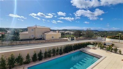 Image 3 of 17 : 4 Bedroom Villa Ref: GV636
