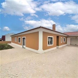 Image 1 of 36 : 4 Bedroom Villa Ref: AV2216