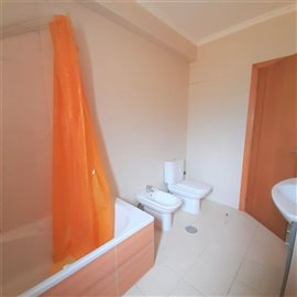 Image 25 of 36 : 4 Bedroom Villa Ref: AV2216
