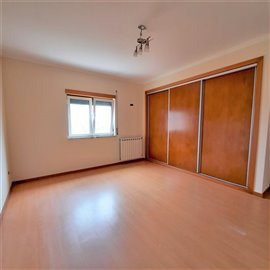 Image 9 of 36 : 4 Bedroom Villa Ref: AV2216