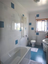 Image 37 of 38 : 3 Bedroom Villa Ref: AV2217