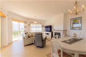 Image No.28-3 Bed Villa for sale