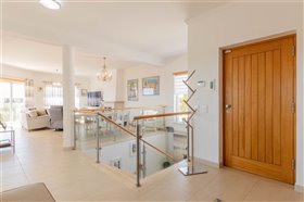 Image No.33-3 Bed Villa for sale