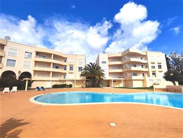 Image 11 of 29 : 3 Bedroom Apartment Ref: GA458