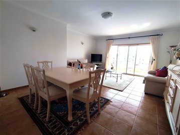 Image 15 of 29 : 3 Bedroom Apartment Ref: GA458