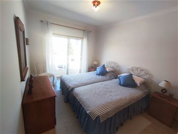 Image 19 of 29 : 3 Bedroom Apartment Ref: GA458