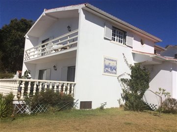 Image 50 of 71 : 4 Bedroom Villa Ref: AV2230