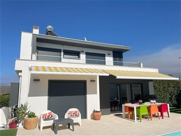 Image 25 of 33 : 3 Bedroom Villa Ref: AV2232