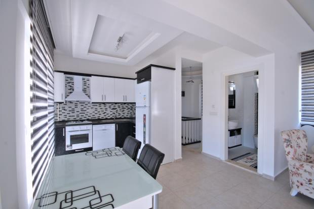 Image No.9-3 Bed Apartment for sale