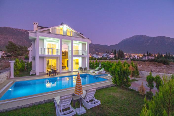 Image No.5-Villa / Détaché de 4 chambres à vendre à Ovacik