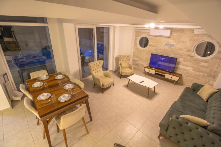 Image No.10-Villa / Détaché de 4 chambres à vendre à Ovacik