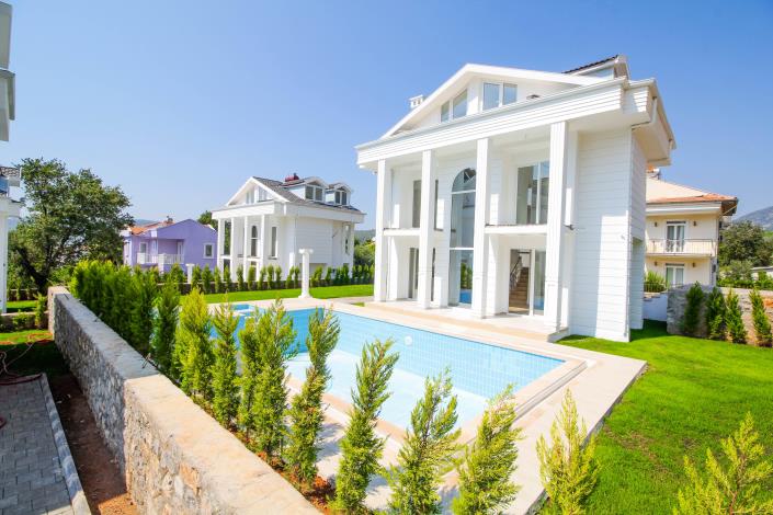 Image No.1-Villa / Détaché de 4 chambres à vendre à Ovacik
