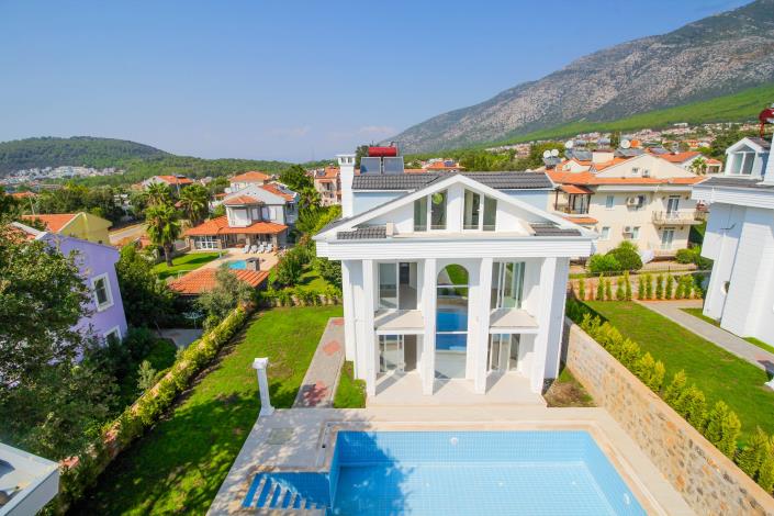 Image No.9-Villa / Détaché de 4 chambres à vendre à Ovacik