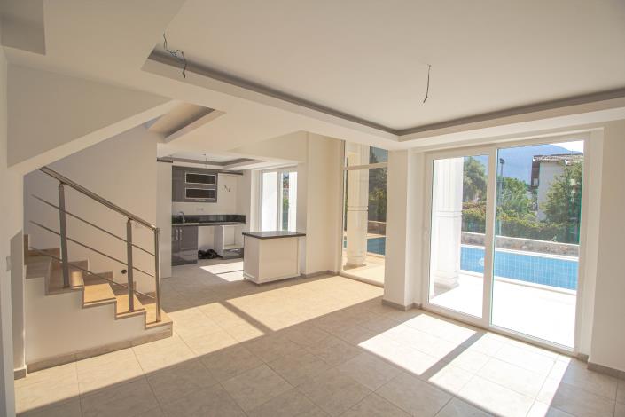 Image No.21-Villa / Détaché de 4 chambres à vendre à Ovacik