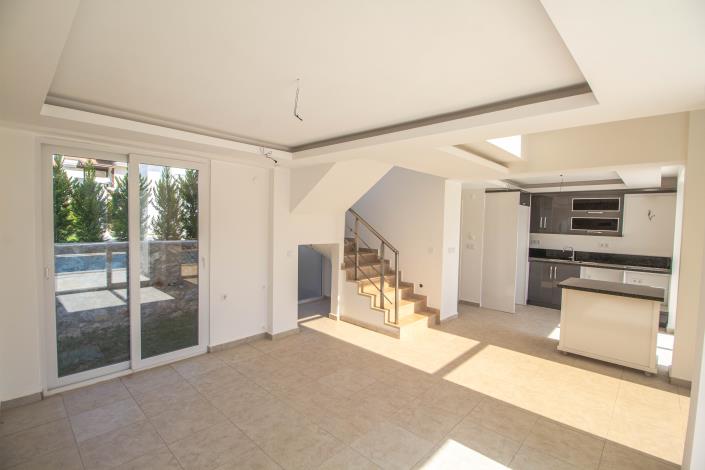 Image No.22-Villa / Détaché de 4 chambres à vendre à Ovacik