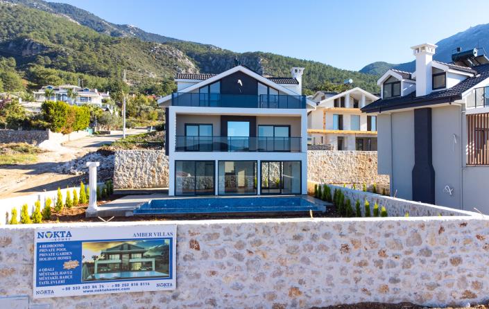 Image No.2-Villa / Détaché de 4 chambres à vendre à Hisaronu