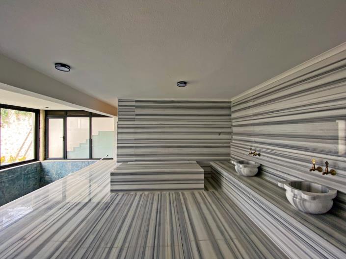 Image No.17-5 Bed Villa for sale