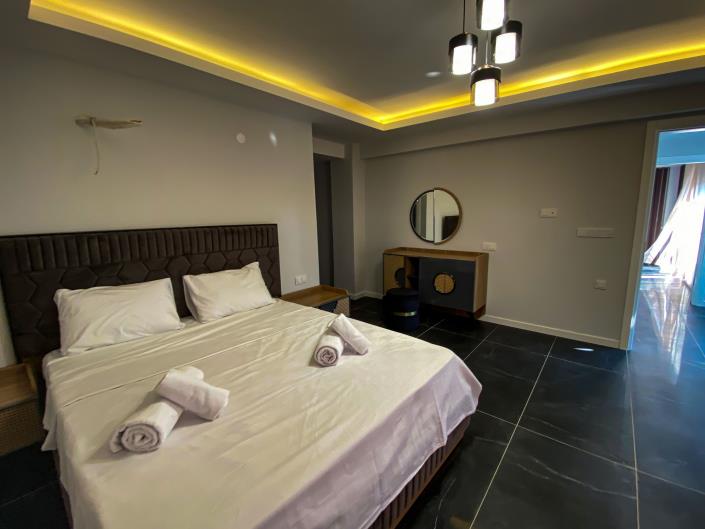 Image No.12-4 Bed Villa for sale