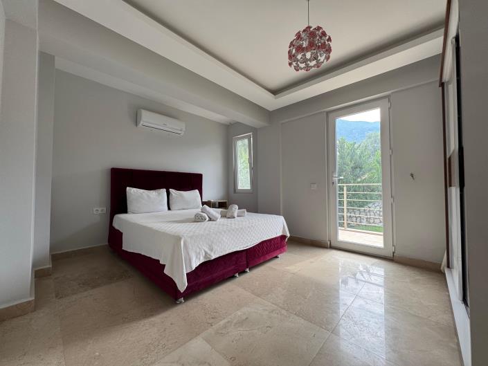 Image No.26-4 Bed Villa for sale