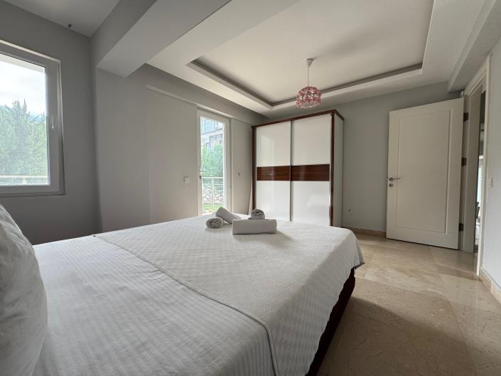 Image No.25-4 Bed Villa for sale