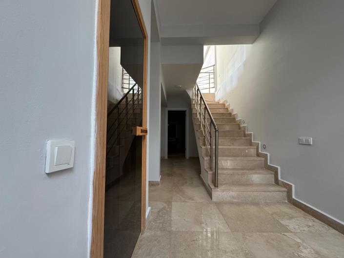Image No.42-4 Bed Villa for sale