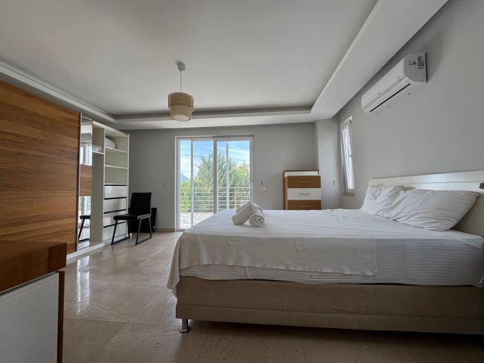Image No.31-4 Bed Villa for sale