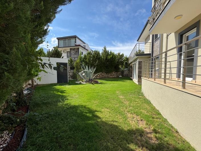 Image No.5-4 Bed Villa for sale