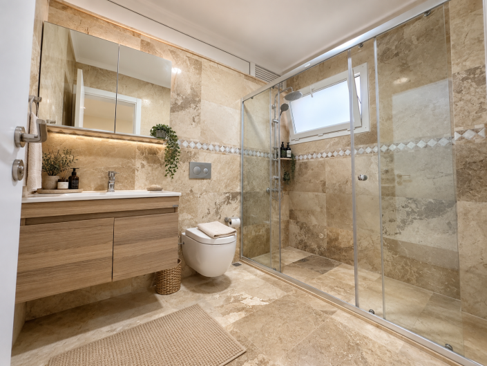 Image No.42-6 Bed Villa for sale