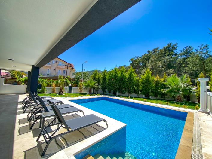 Image No.5-4 Bed Villa for sale