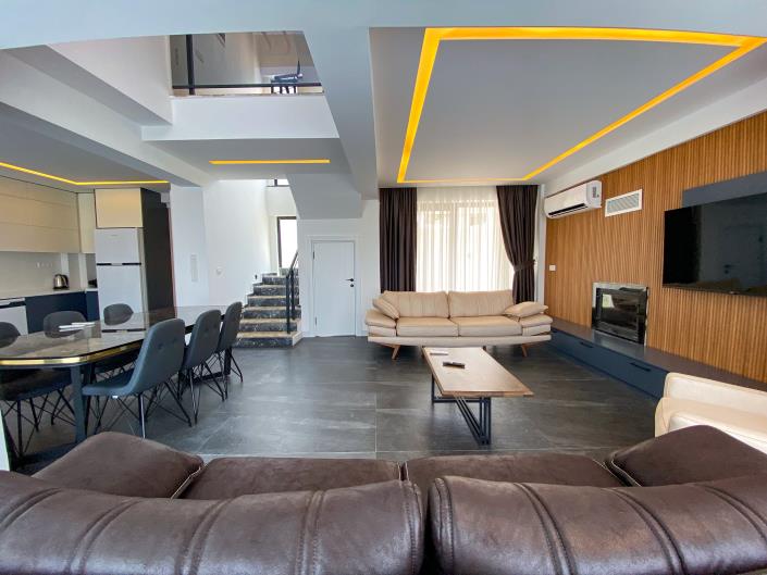 Image No.5-4 Bed Villa for sale