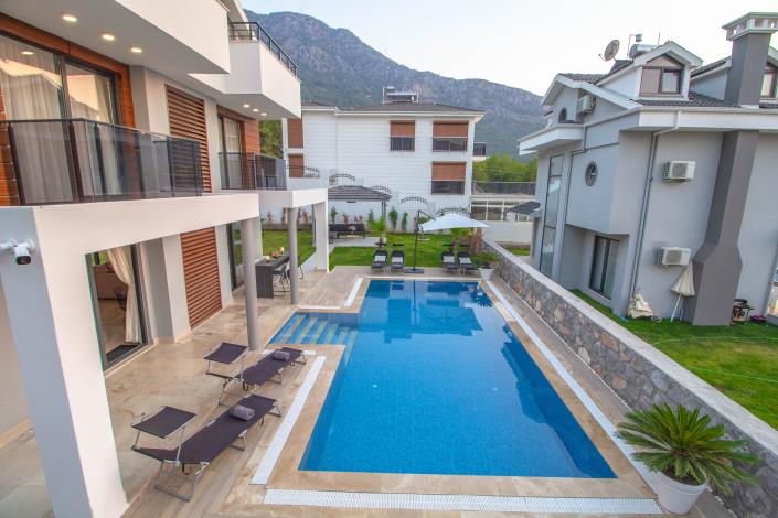 Image No.9-4 Bed Villa for sale