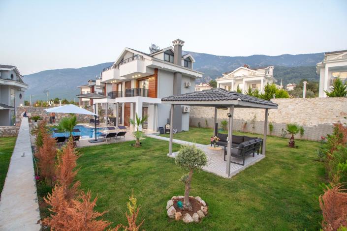 Image No.19-4 Bed Villa for sale