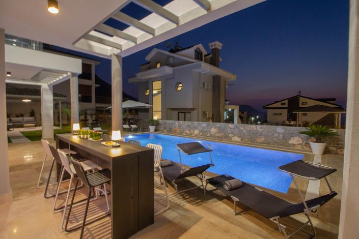Image No.42-4 Bed Villa for sale