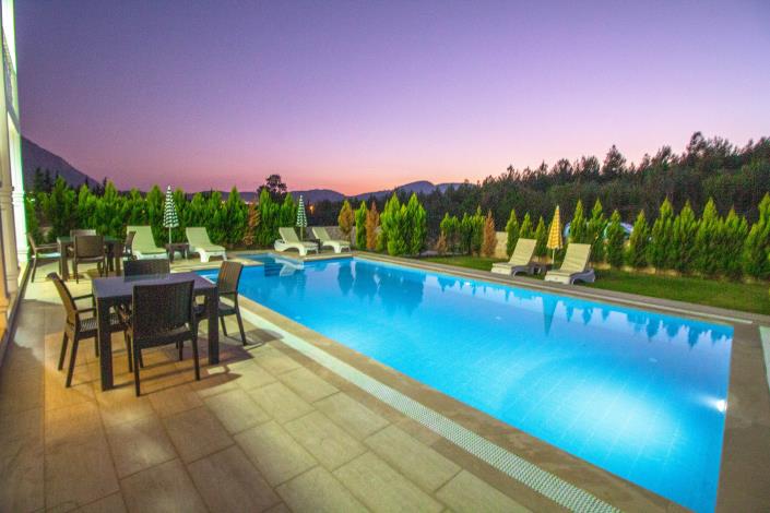 Image No.4-4 Bed Villa for sale