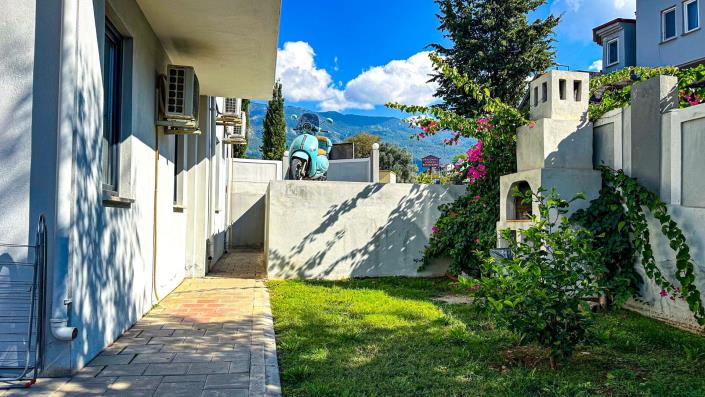 Image No.10-3 Bed Apartment for sale