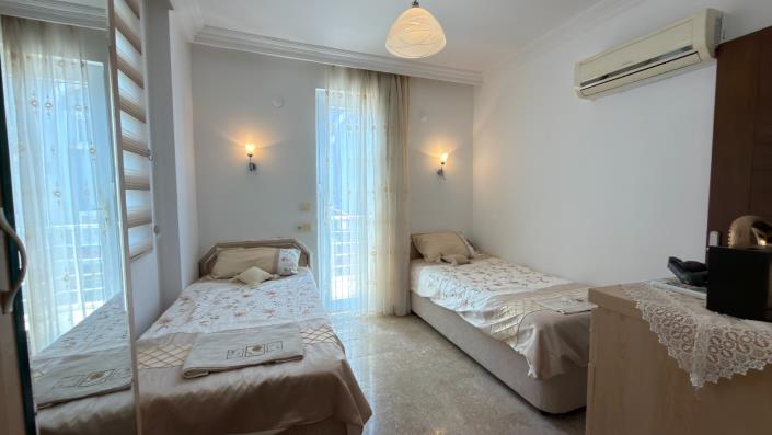 Image No.18-4 Bed Villa for sale