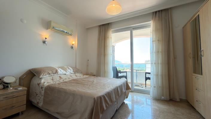 Image No.24-4 Bed Villa for sale