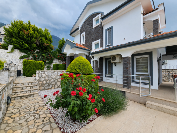 Image No.7-5 Bed Villa for sale