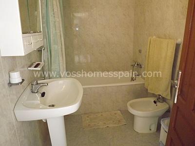 Image No.7-3 Bed Property for sale