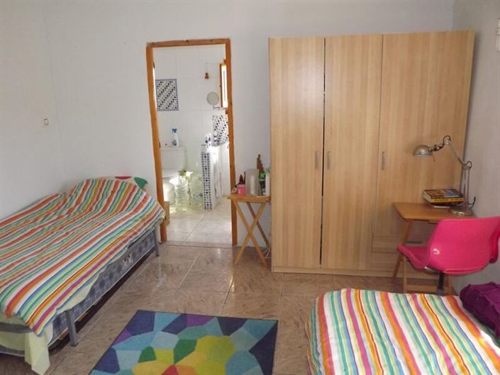 Image No.23-4 Bed Property for sale