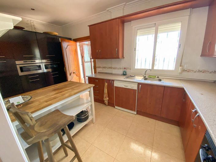 Image No.10-4 Bed Villa for sale