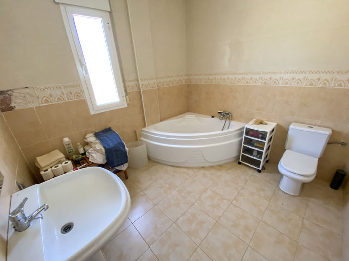 Image No.21-4 Bed Villa for sale