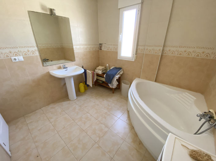 Image No.22-4 Bed Villa for sale