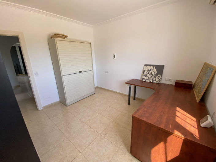 Image No.27-4 Bed Villa for sale