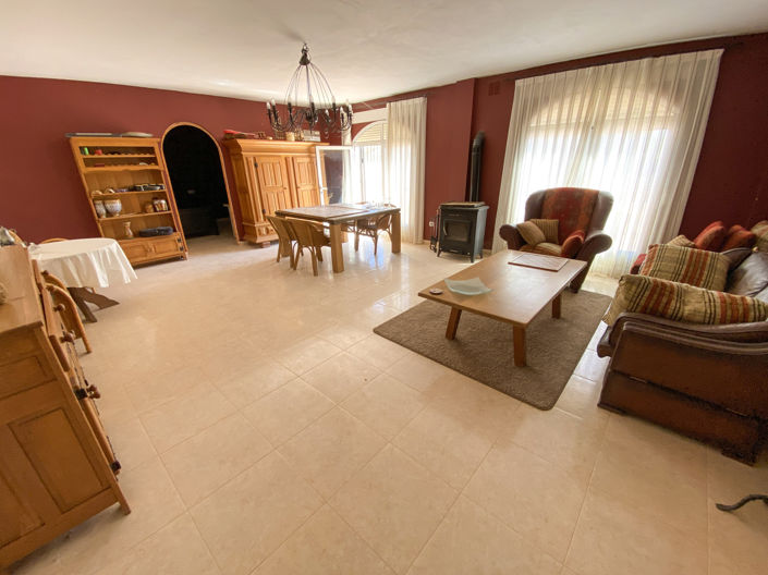 Image No.30-4 Bed Villa for sale