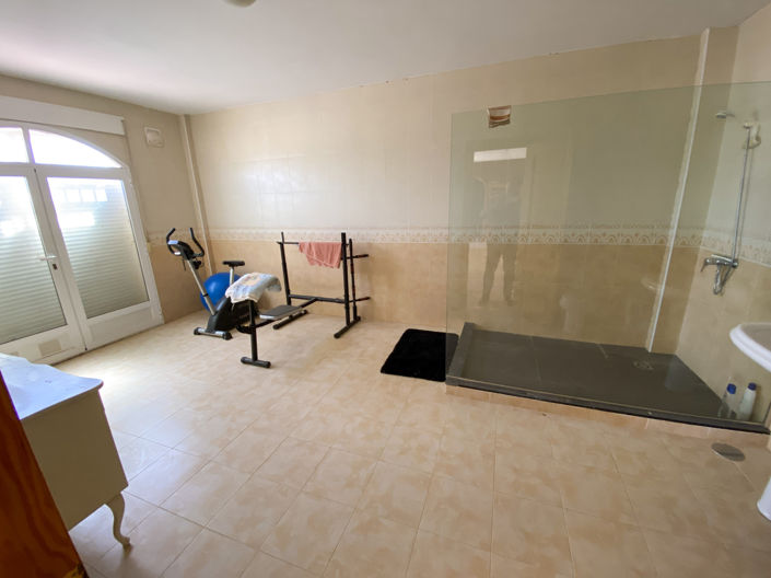 Image No.35-4 Bed Villa for sale