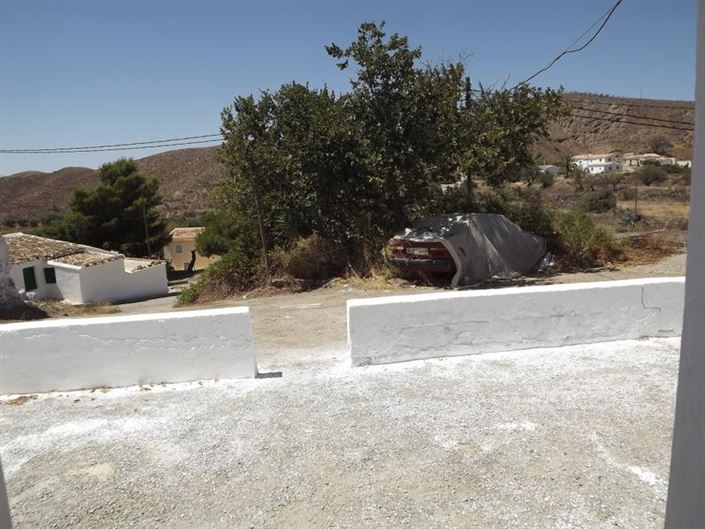 Image No.14-4 Bed Property for sale