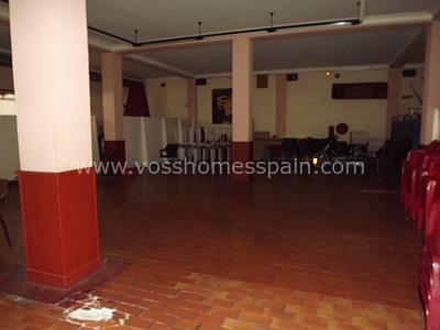 Image No.5-5 Bed Commercial for sale