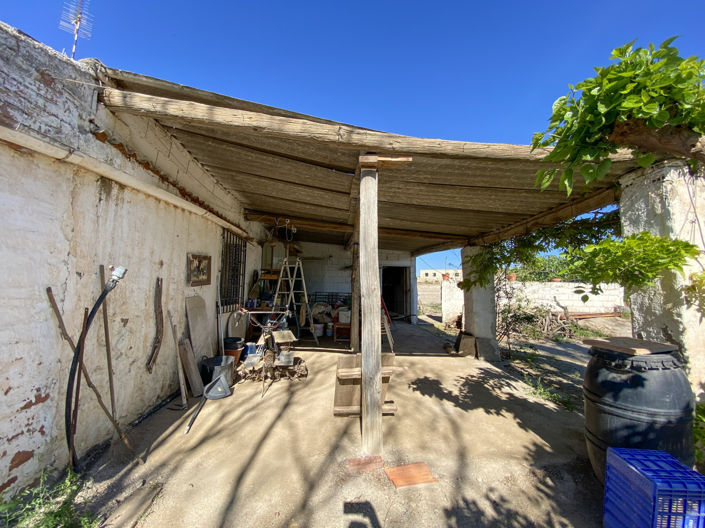 Image No.32-4 Bed Property for sale